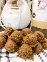 Load image into Gallery viewer, Chocolate Brownies